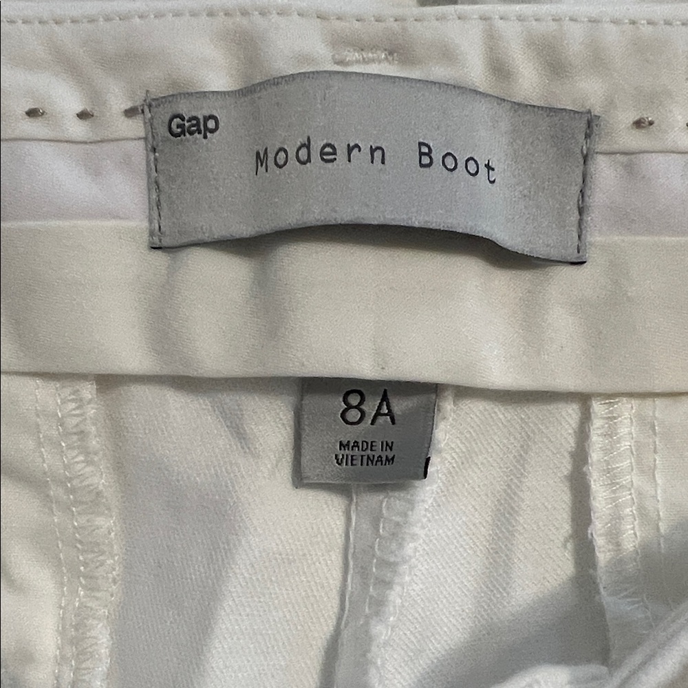 GAP Modern Boot Pants in Soft White
